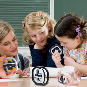 New Kid Fun 3D Flip Finger Spinner Fidget Toy Fingertip Gyro Relief Stress Child Hand Top Sensory Toy Anti-Stress Gift- Fidget Spinners & Cubes